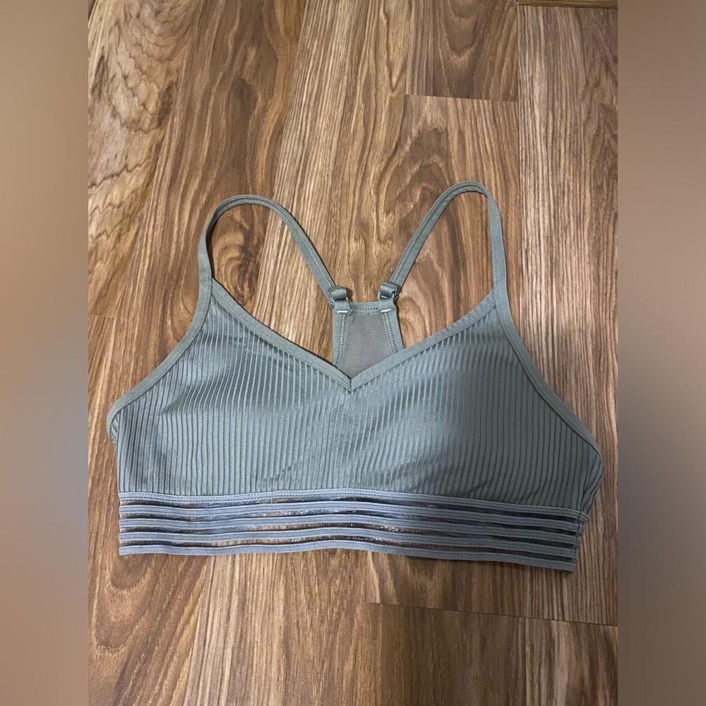 PINK sport sports bra